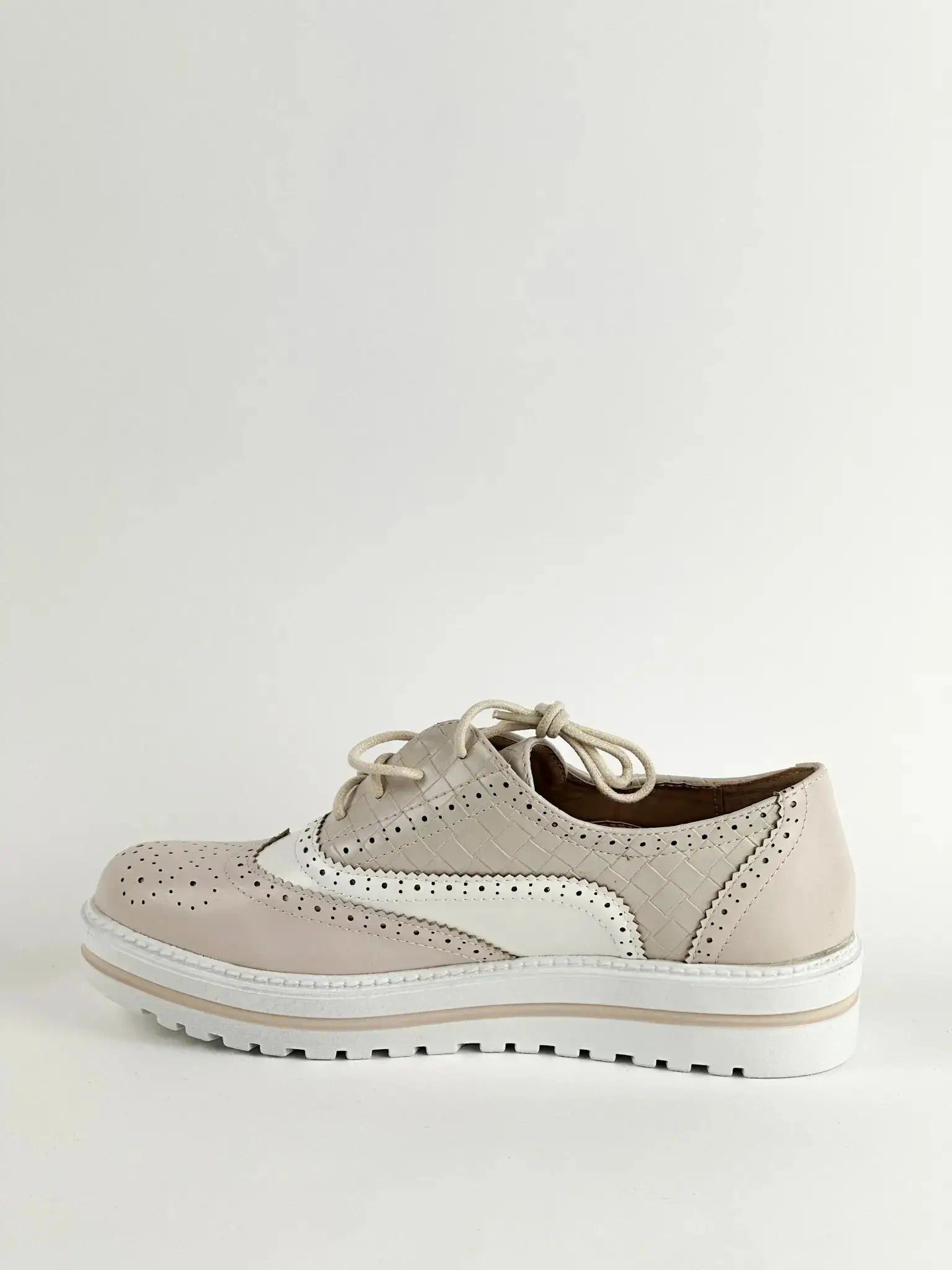 Derbies beige discount femme
