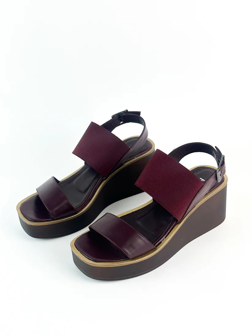 EVE - Rubis Impérial