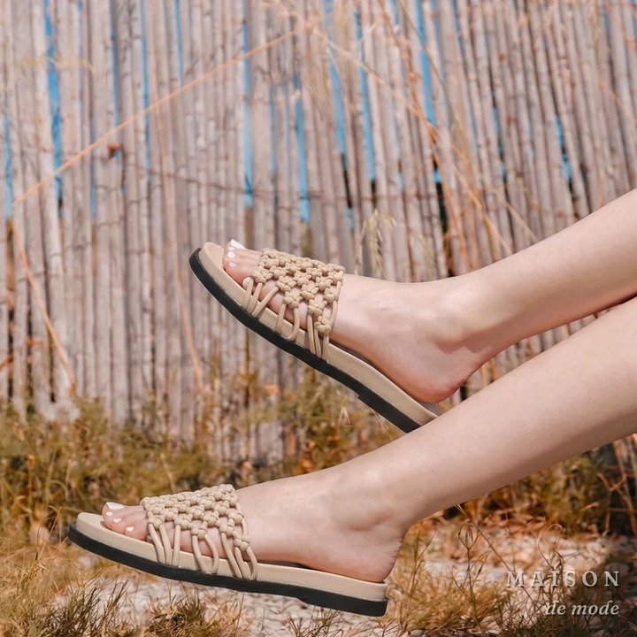 Mule Cloutée - BEIGE