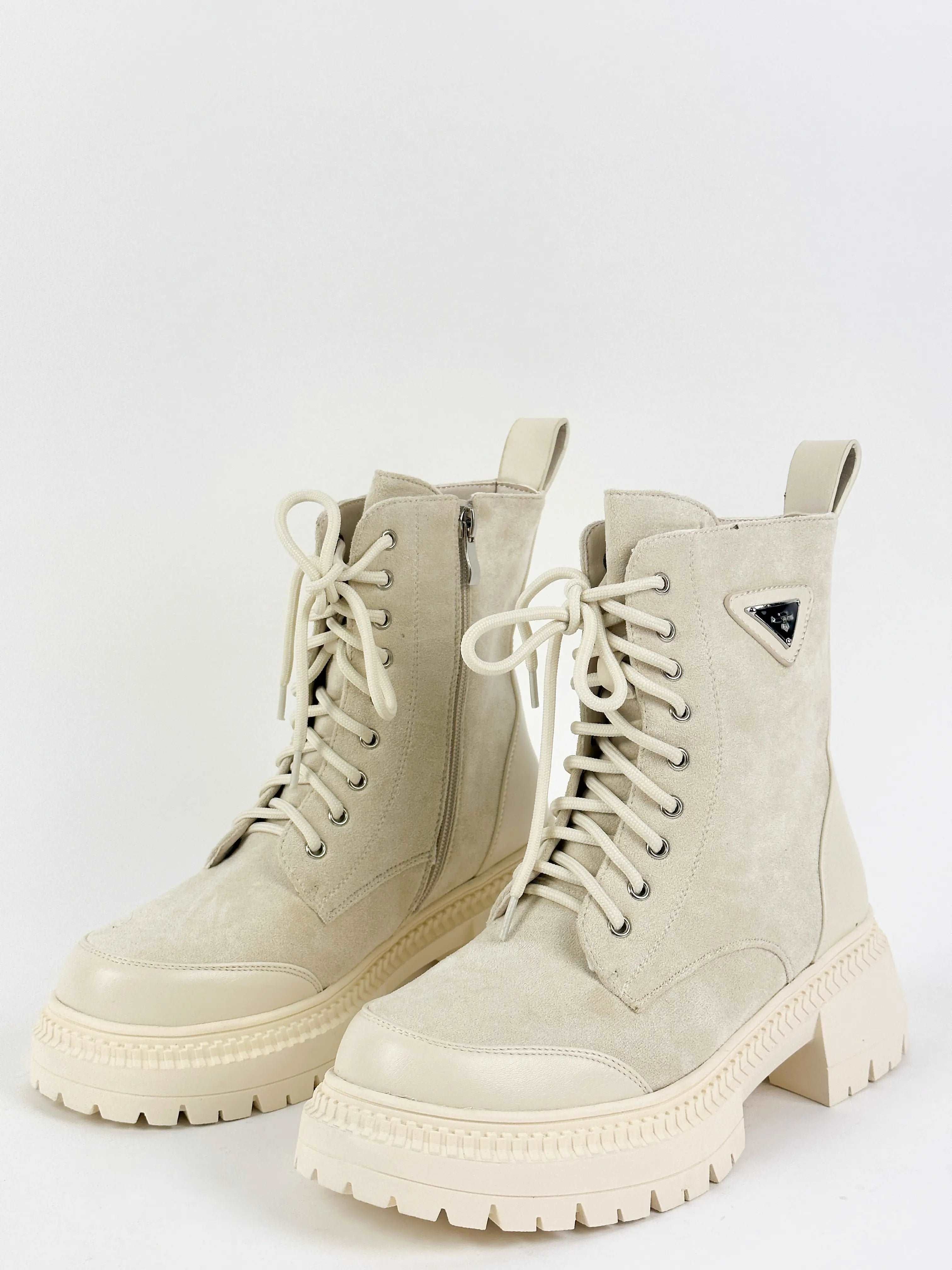 BOTTINES EN DAIM - BEIGE