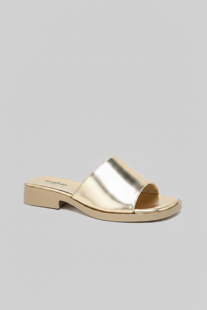 Sandales plates dorées à petit talon pour femme – Maison de Mode Maroc